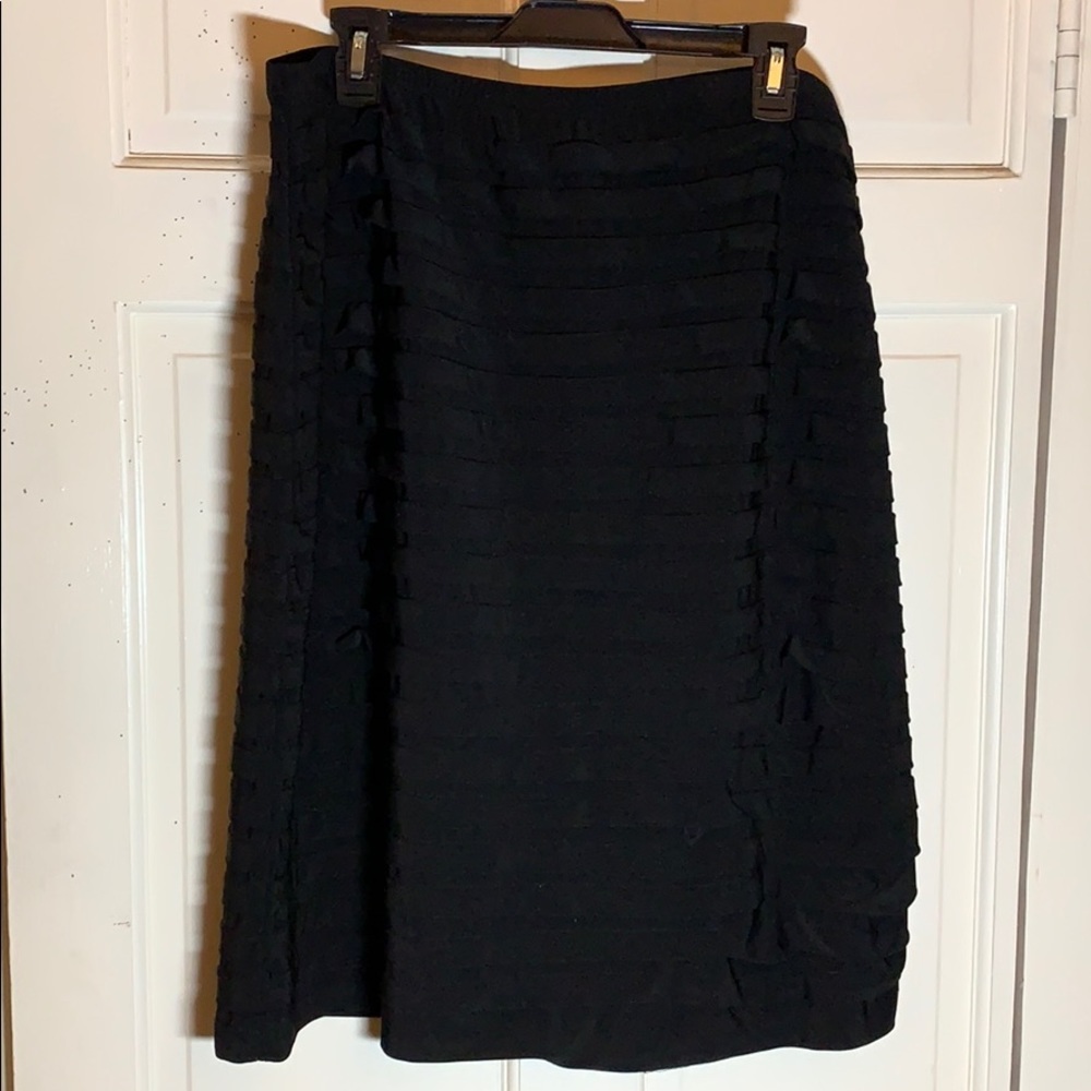 Women’s Dressbarn black plus size skirt, sz 18.